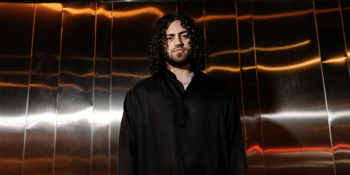 Ali Gatie Shares New Single 'Scared of Love'