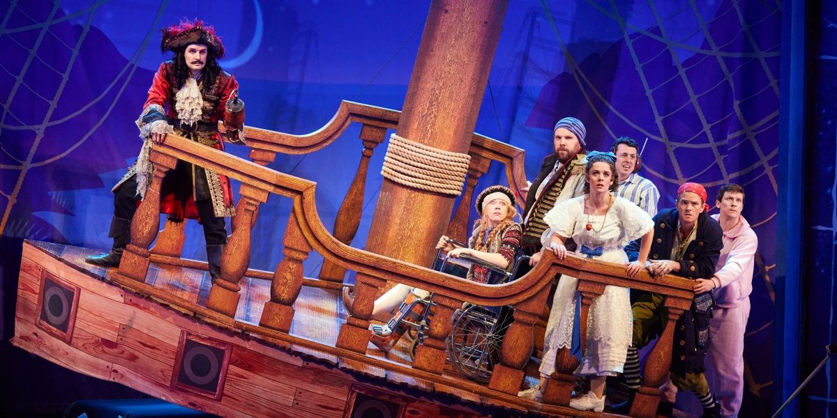 PETER PAN GOES WRONG Extends on Broadway Before Los Angeles Run