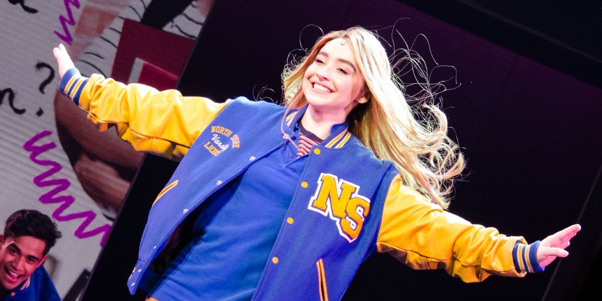 Sabrina Carpenter Wants to Do Broadway Again