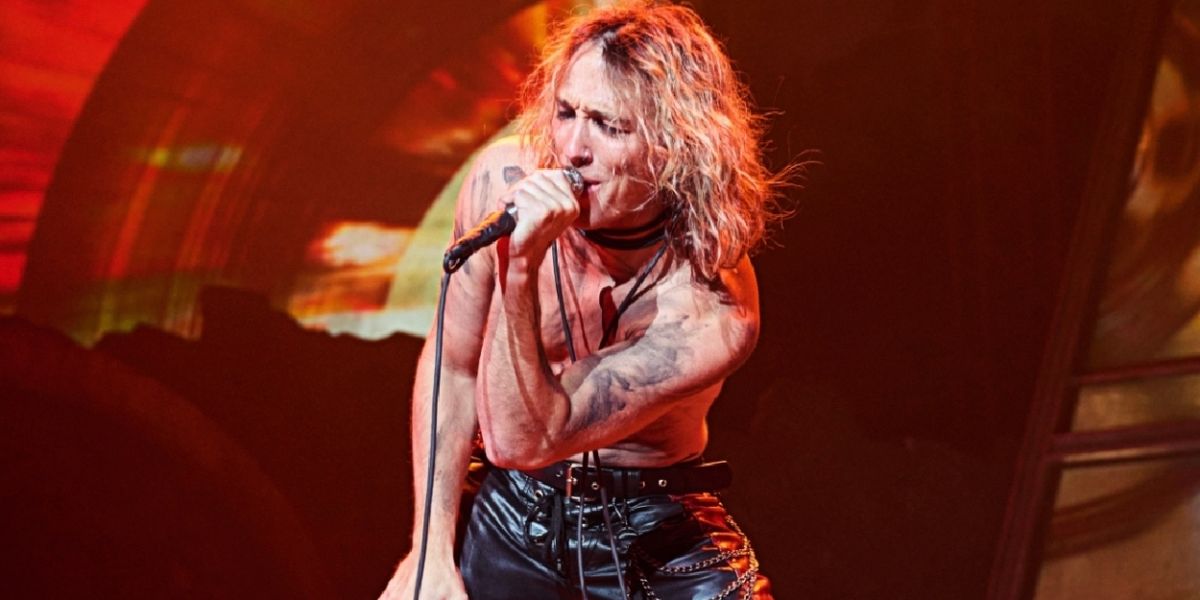 Listen: BAT OUT OF HELL THE MUSICAL Star Travis Cormier Talks Audition Process & More On BREAKING THE CURTAIN