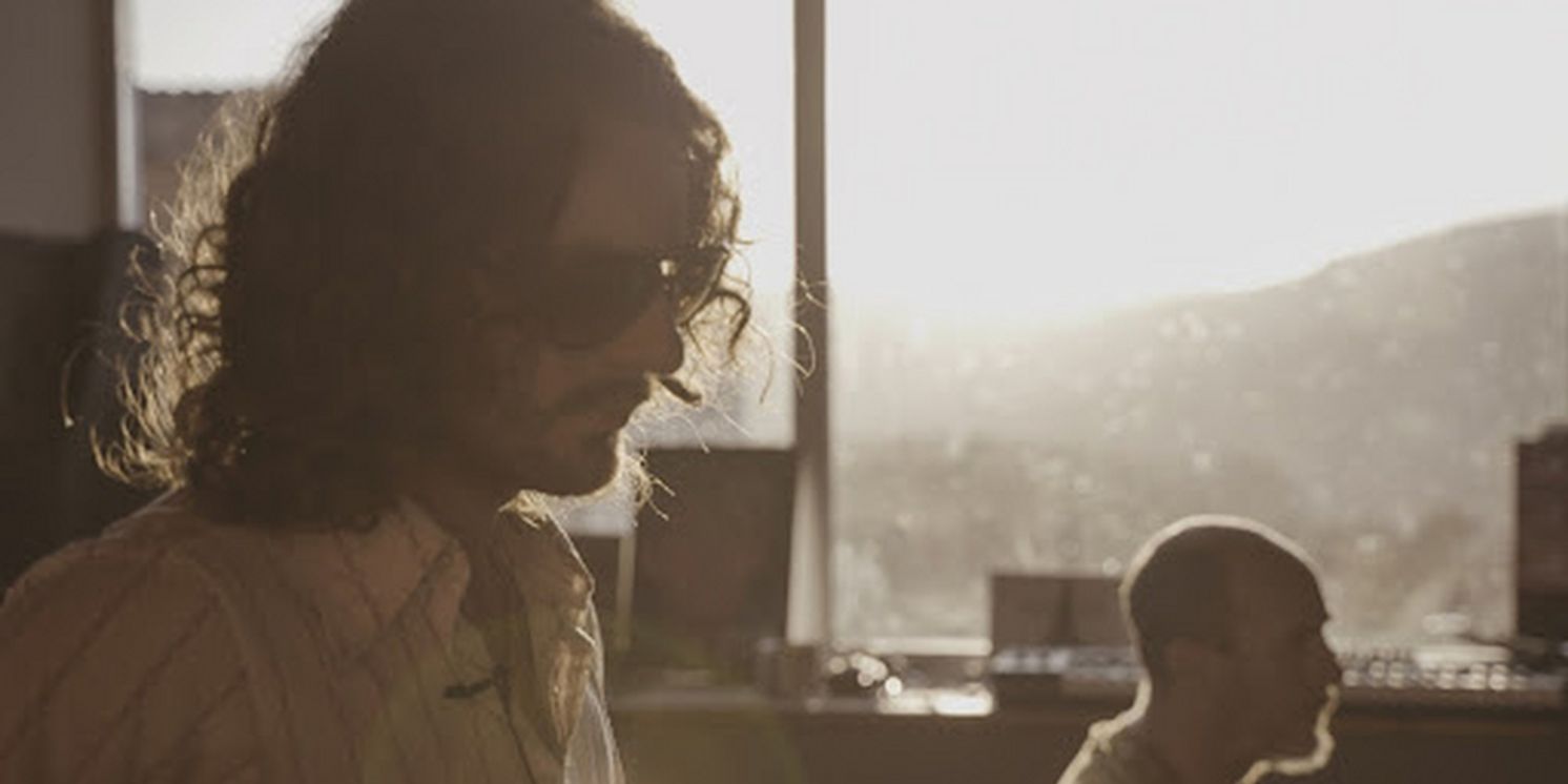 Davey Horne Returns With New Singles 'Welcome To The Future' & 'Diego & Maria'  Image