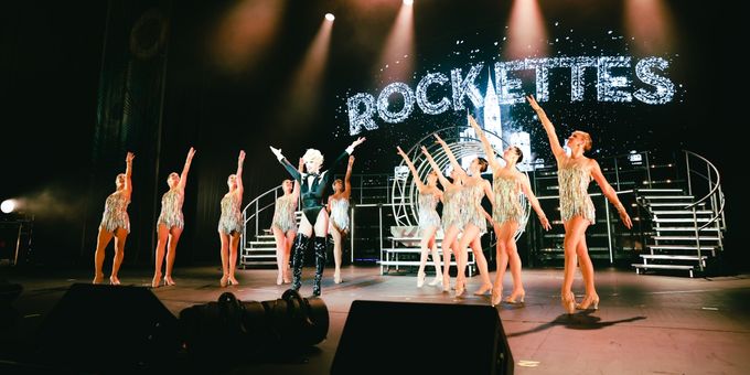 Photos & Video: See RUPAUL'S DRAG RACE Winner Aquaria High Kick with the Rockettes