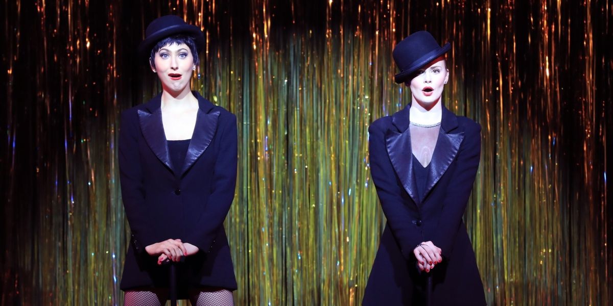 Review: CHICAGO at Dutch Apple Dinner Theatre