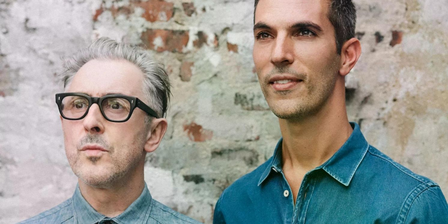 Review: Alan Cumming & Ari Shapiro, Art & Activism In OCH & OY! A CONSIDERED CABARET at Café Carlyle  Image