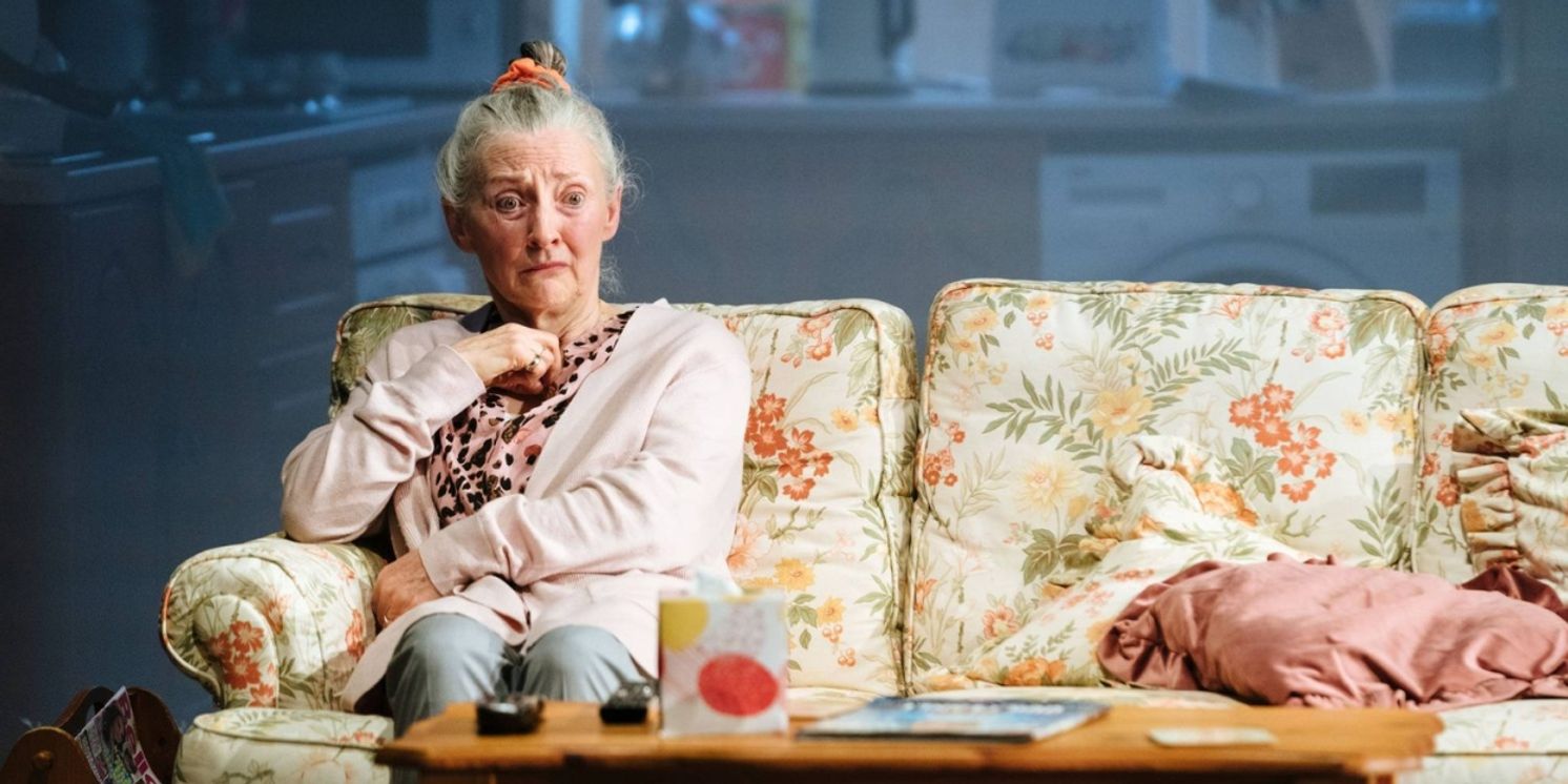 Review: DIXON AND DAUGHTERS, National Theatre  Image