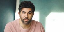 Interview: Simon Lipkin on the Joys of Christmas and Playing Buddy in ELF THE MUSICAL