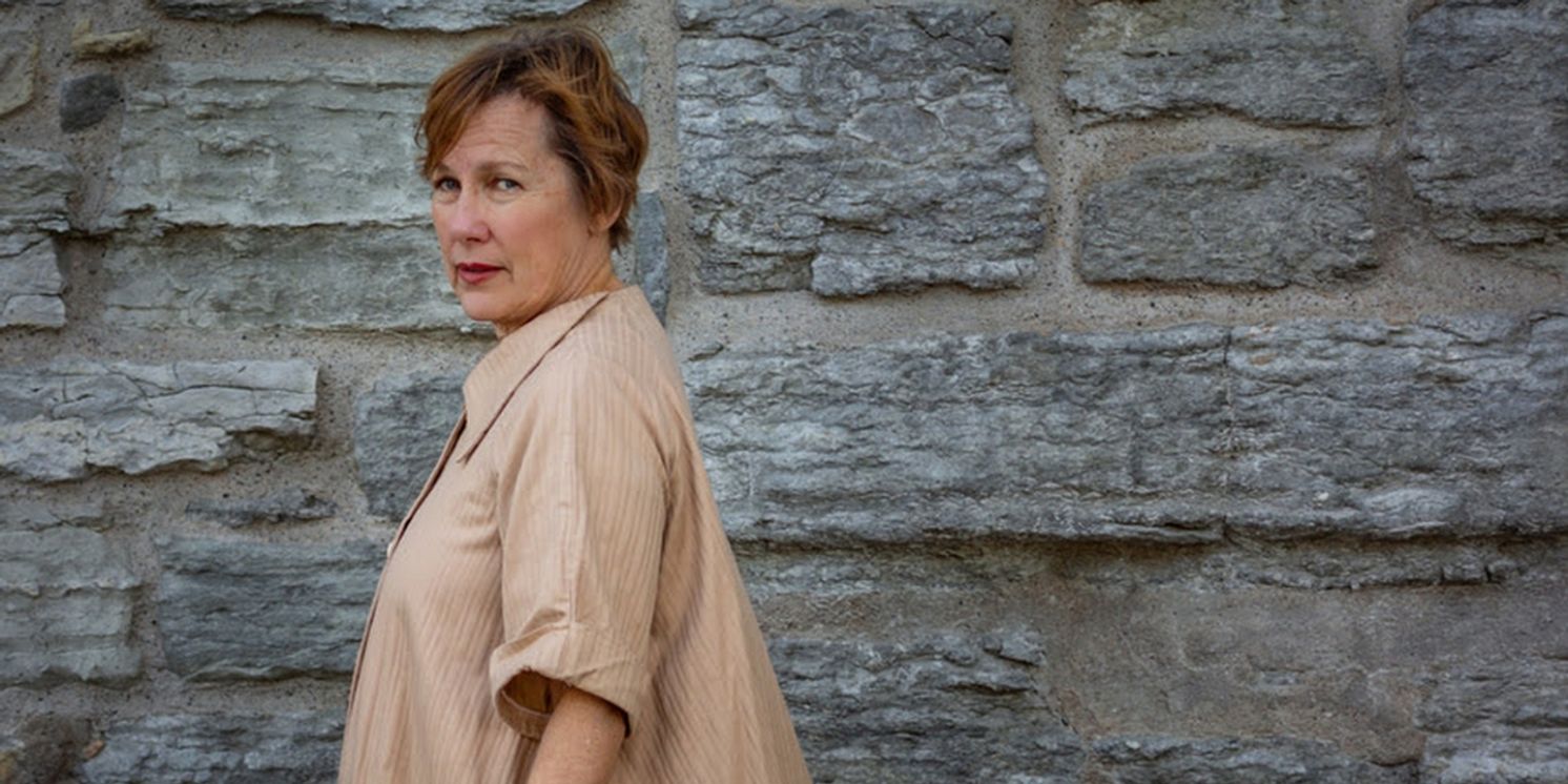 Iris DeMent Releases 'The Sacred Now' from 'WORKIN' ON A WORLD' Album  Image