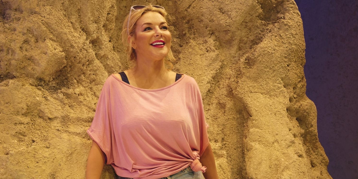 SHIRLEY VALENTINE Starring Sheridan Smith Celebrates 100 Sold Out Performances at The Duke of York's Theatre  Image