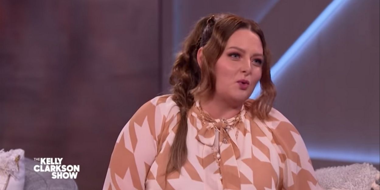 VIDEO: Kelly Clarkson & Lauren Ash Bond Over THE X-FILES Video