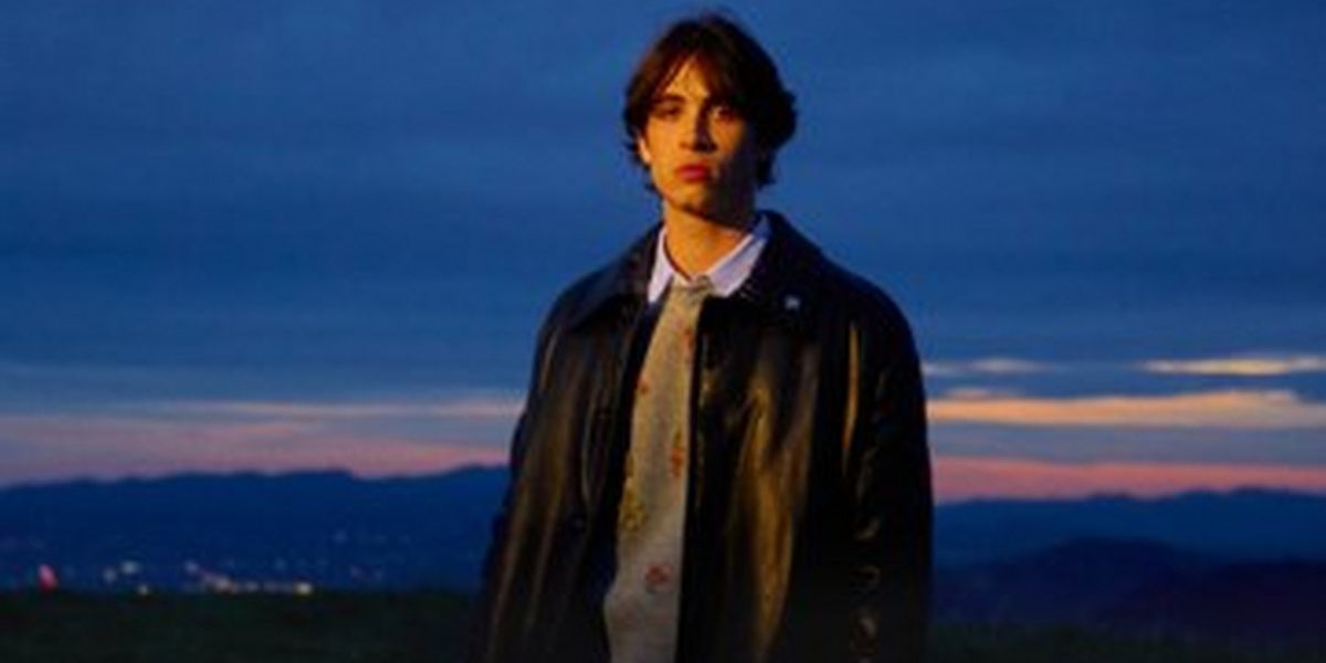 Aidan Bissett Releases New Single 'Bloom'