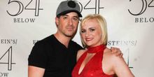 Haley Swindal And Will Nunziata of SING HAPPY: THE SONGS OF LIZA MINNELLI at 54 Below