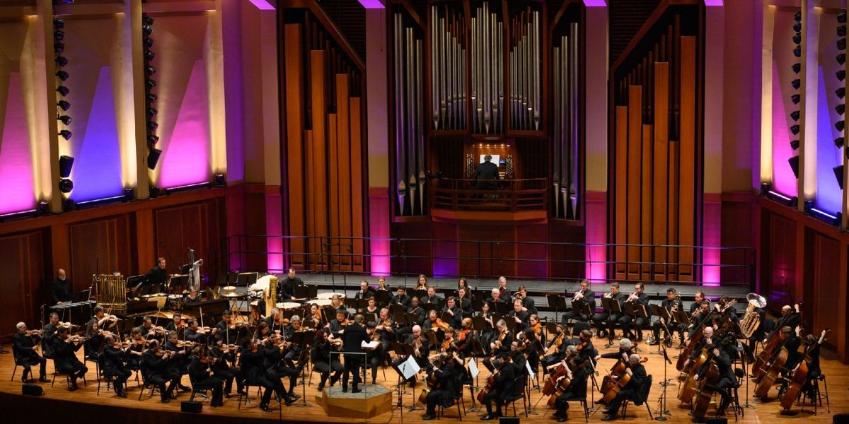 Review: MORLOT, SEATTLE SYMPHONY CAPTIVATE IN ALL-FRENCH PROGRAM at Benaroya Hall