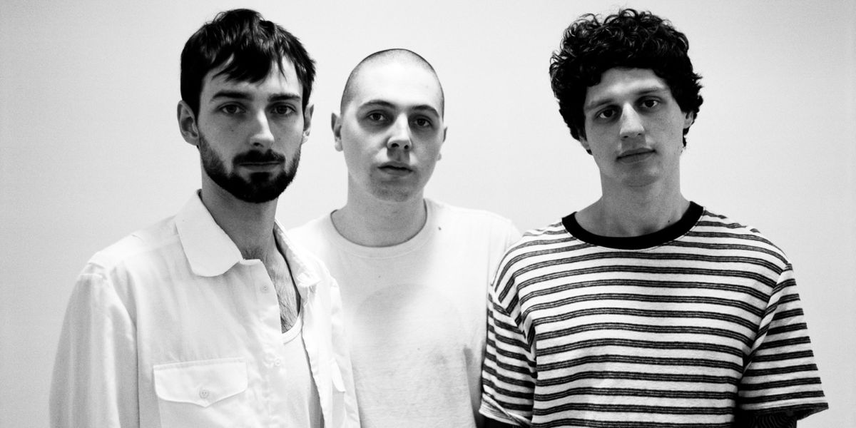 Population II Share 'Beau baptême' Single