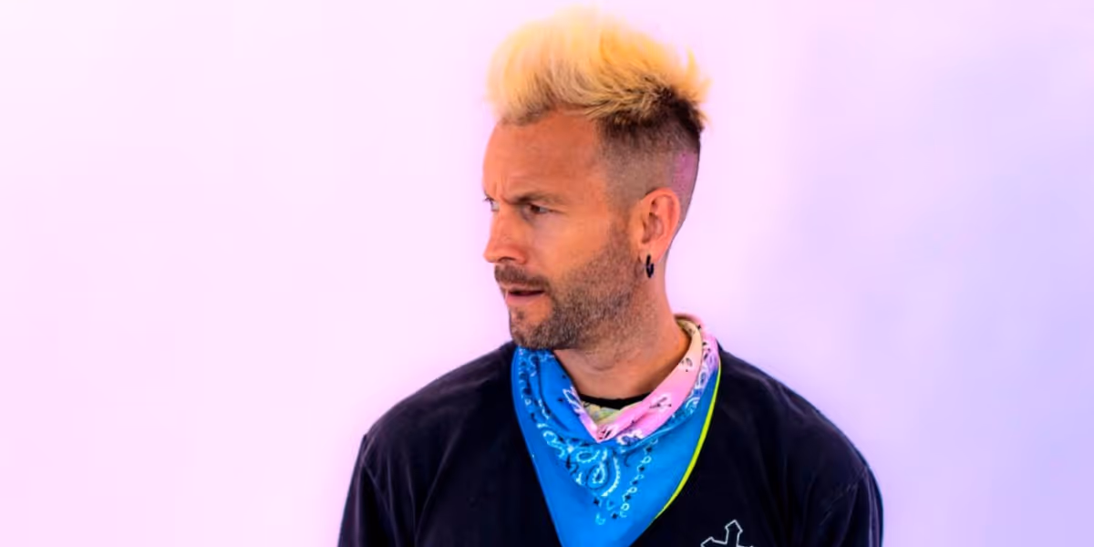 Cris Hodges Announces Debut Solo Album 'Black Hole Magic'