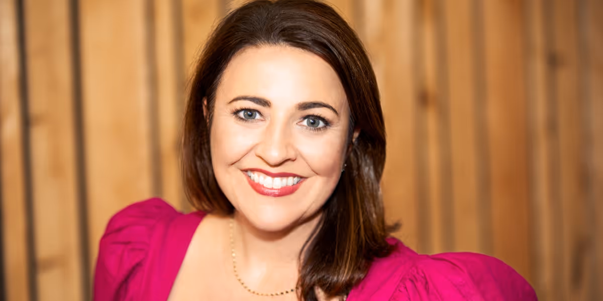 The Work of Allyson Hernandez To Be Featured in WOMEN OF THE WINGS VOLUME 5 at 54 Below