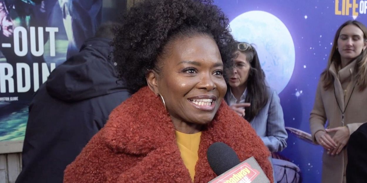 Video: Stars Walk the Red Carpet for Opening Night of LIFE OF PI Video