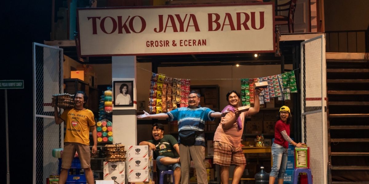 Review: CEK TOKO SEBELAH Stocks Up on Love and Laughter