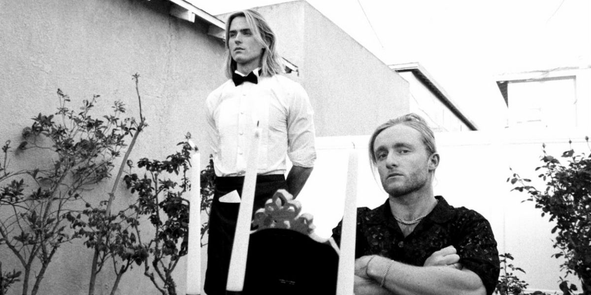 LA-Based Duo Voilà Releases New Song Featuring Craig Owens