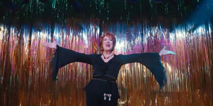 VIDEO: Costumes & Sets Take Center Stage in This Featurette From Behind-the-Scenes of THE PROM!