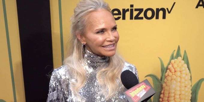 Video: Stars Walk the Red Carpet for Opening Night of SHUCKED