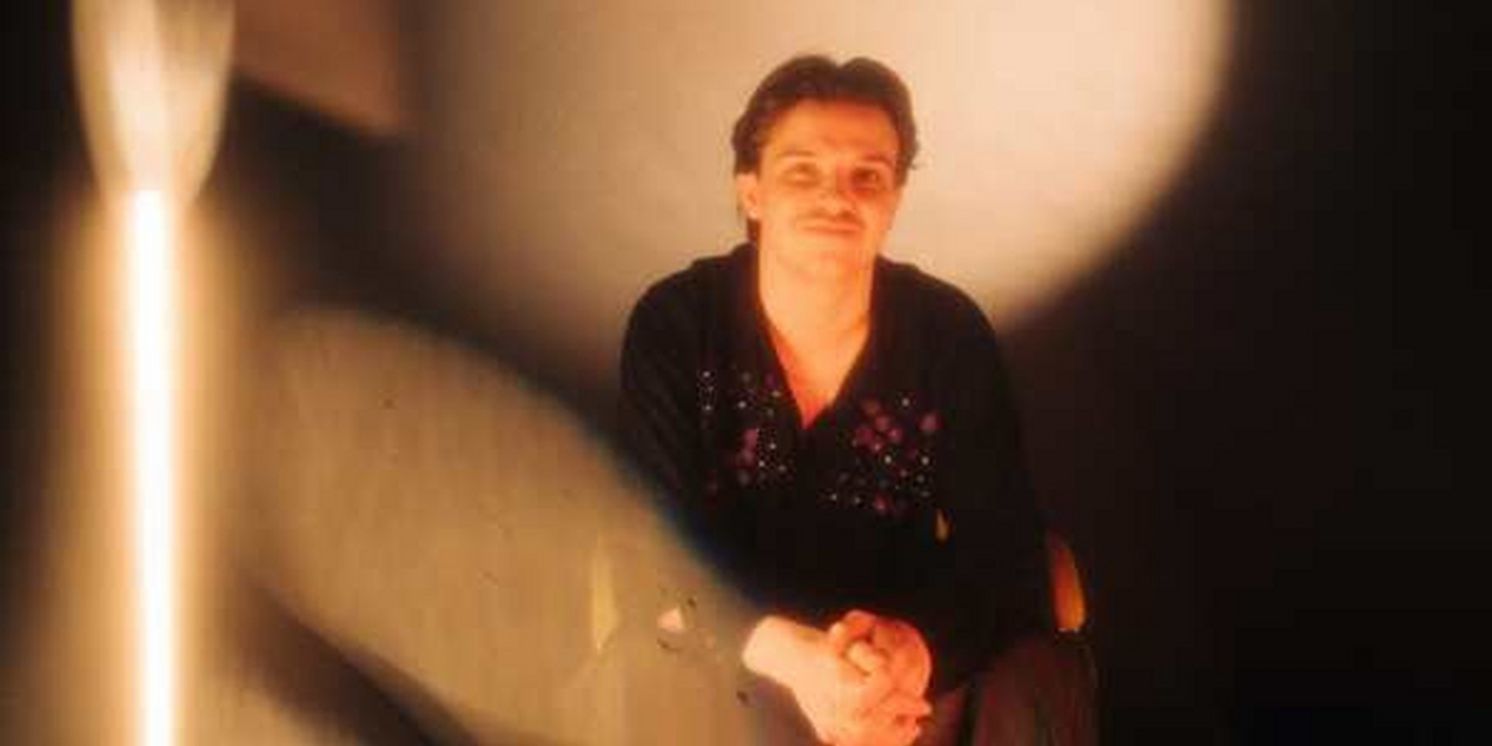 Gareth Donkin Shares Synth-Infused New Single 'Whenever'  Image