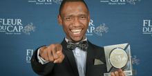 Siya Mayola Discusses Win at the FLEUR DE CAP THEATRE AWARDS and More