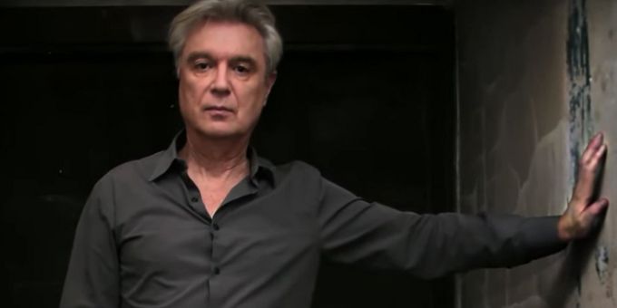 VIDEO: David Byrne Discusses AMERICAN UTOPIA on CBS Saturday Morning