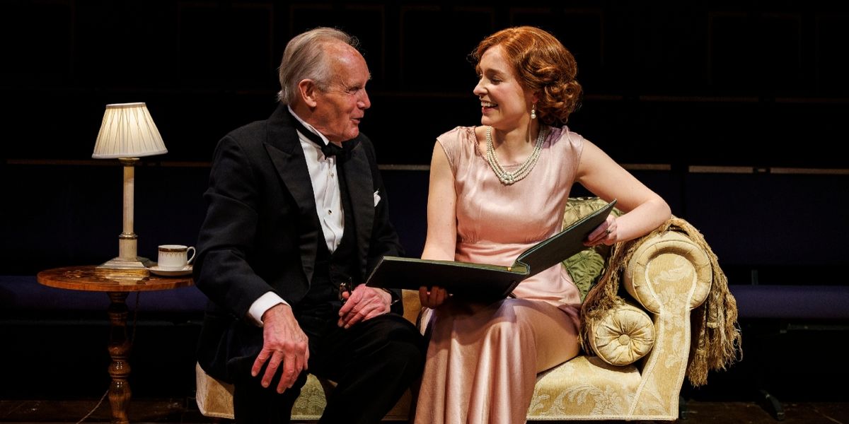 Review: THE CIRCLE, Orange Tree Theatre