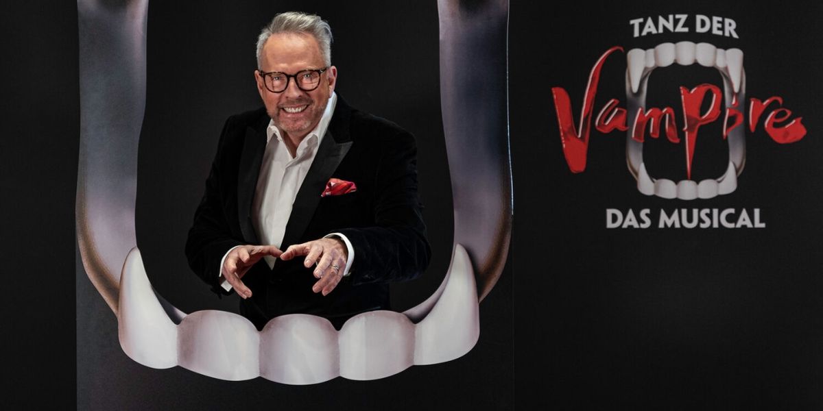 Krolock Kevin Tarte Wird Seine Rolle Im Musical DANCE OF THE VAMPIRES