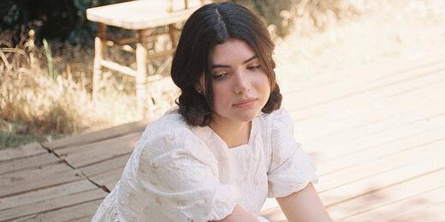 Ada Marques Releases New Single 'Porcelain'  Image