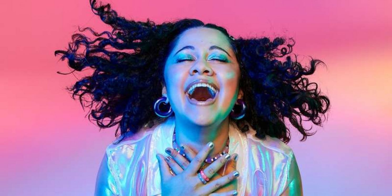 Review: FANGIRLS, Yve Blake's Feel Good Celebration Of The Force Of Female Power Returns To Sydney For A Second Encore Season  Image