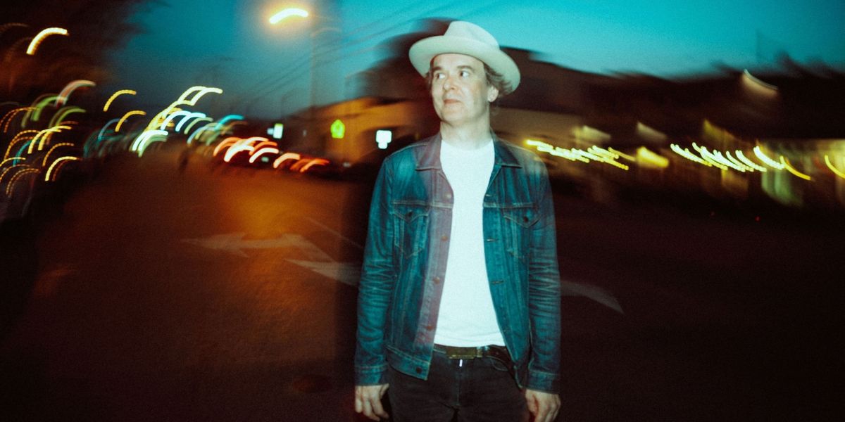 Derek Hoke Releases New Album 'Electric Mountain'