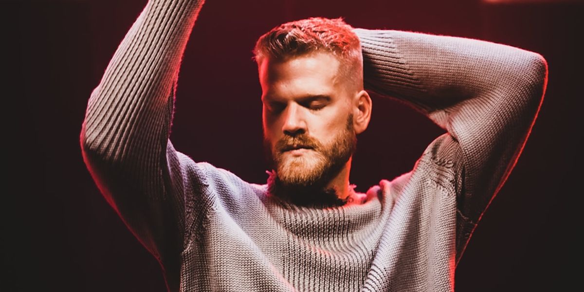 Scott Hoying of Pentatonix Releases Live Versions of His Debut Solo Single 'Mars'