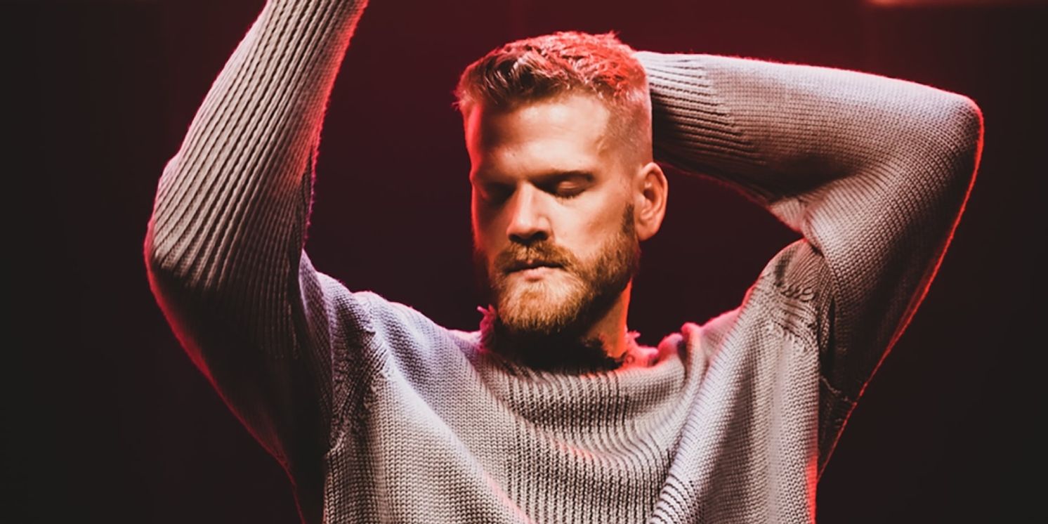 Scott Hoying of Pentatonix Releases Live Versions of His Debut Solo Single 'Mars'  Image