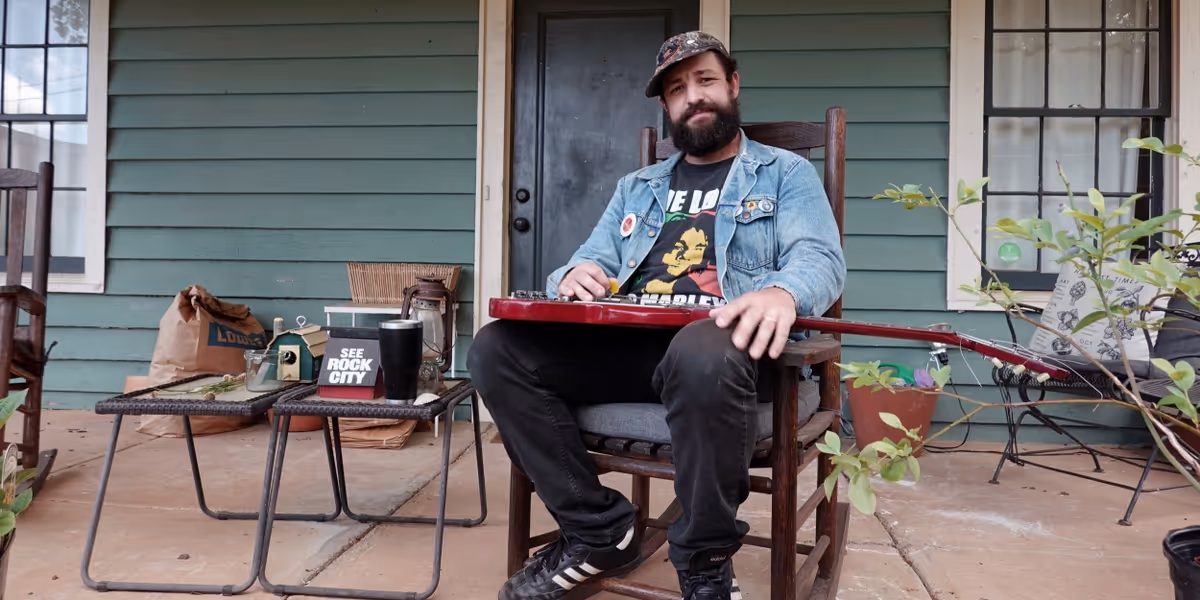 Lee Bains + The Glory Fires Release New Single 'The Battle Of Atlanta'