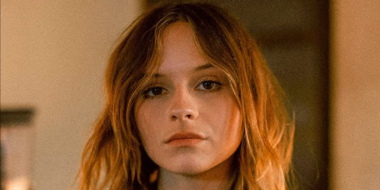 Gabrielle Aplin Releases Multilingual Lyric Video for 'Like You Say You Do' Video