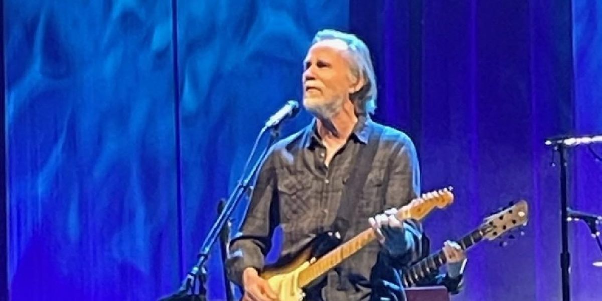 Review: JACKSON BROWNE at Palace Theater