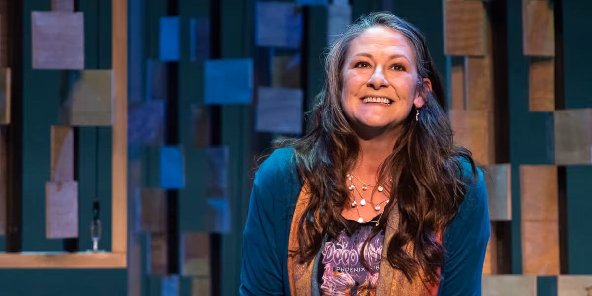 Review: WILD HORSES at the Phoenix Theatre