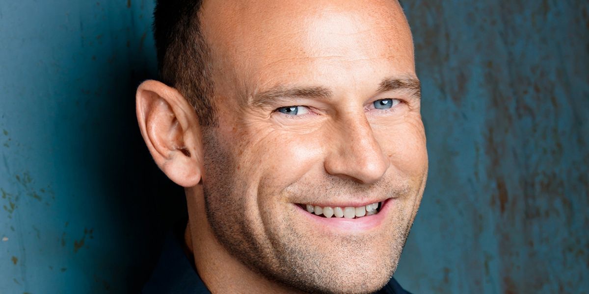 Comedian David Nihill to Perform at The Den Theatre in March 2023