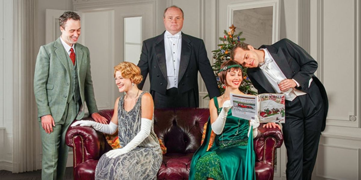 Review: HOLIDAY at Arena Stage