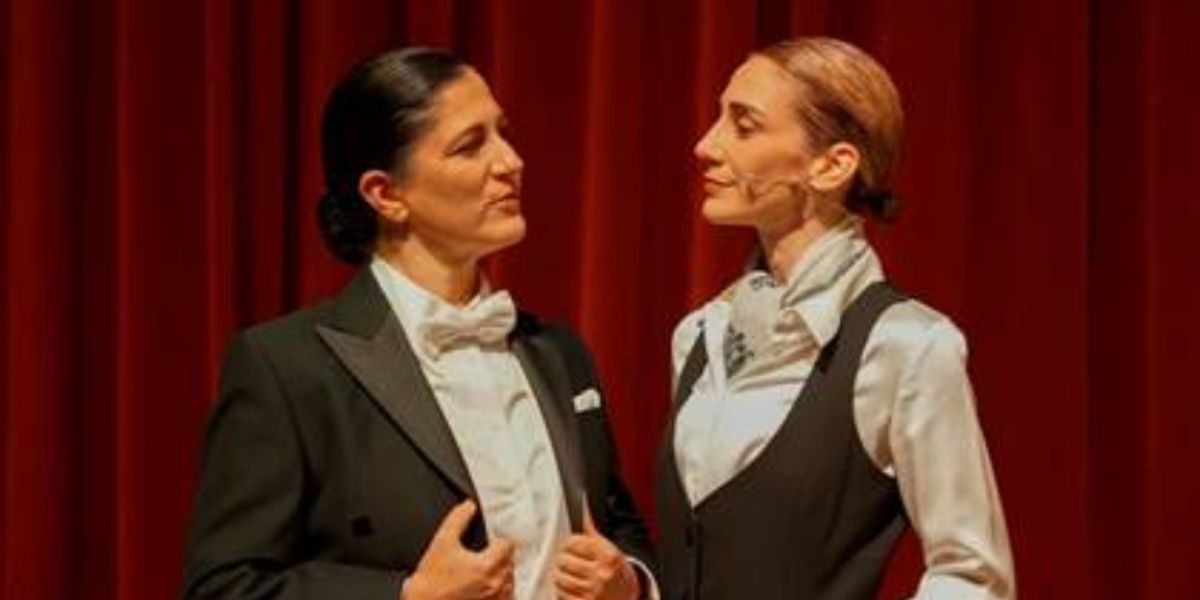 TRAVESTÍ se estrena en el espacio Garaje Lola colgando el cartel de: 'No hay entradas'