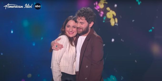 VIDEO: Sara Bareilles & Ben Platt Perform 'Grow As We Go' on AMERICAN IDOL