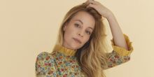 Fiona Button Talks WHAT A CARVE UP!