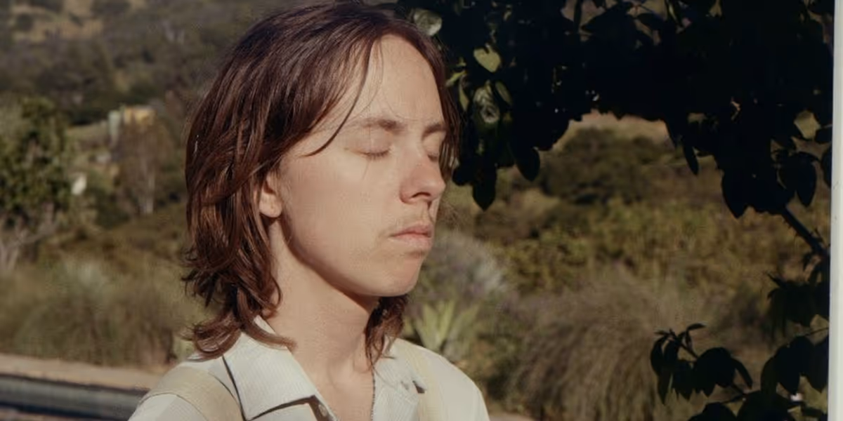 HAND HABITS Shares New Single 'The Bust of Nefertiti'