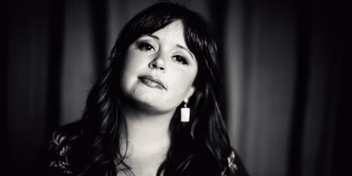 Emily Scott Robinson Releases New Single 'Double Double'