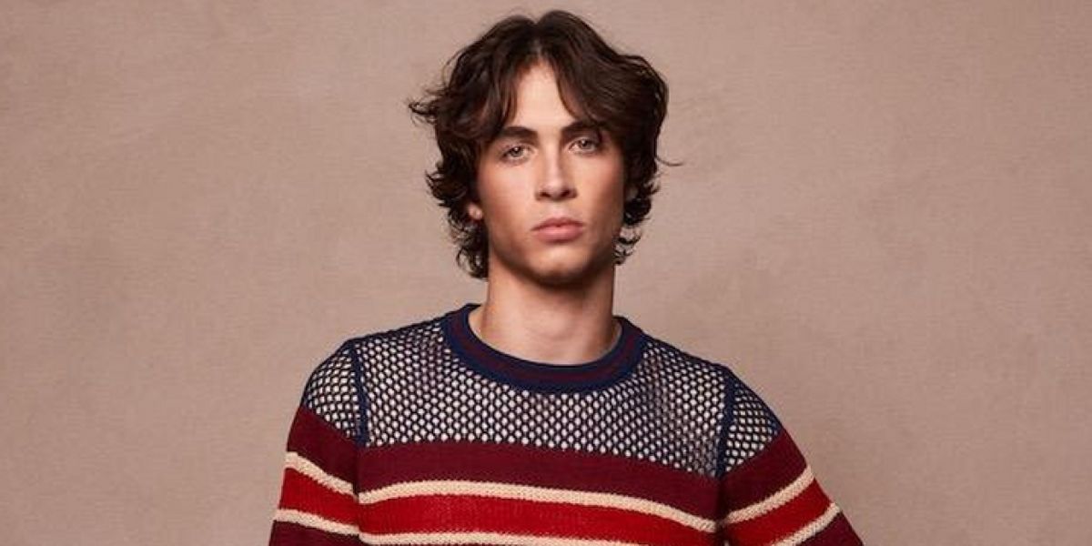 Aidan Bissett Shares New Single 'Tripping Over Air'
