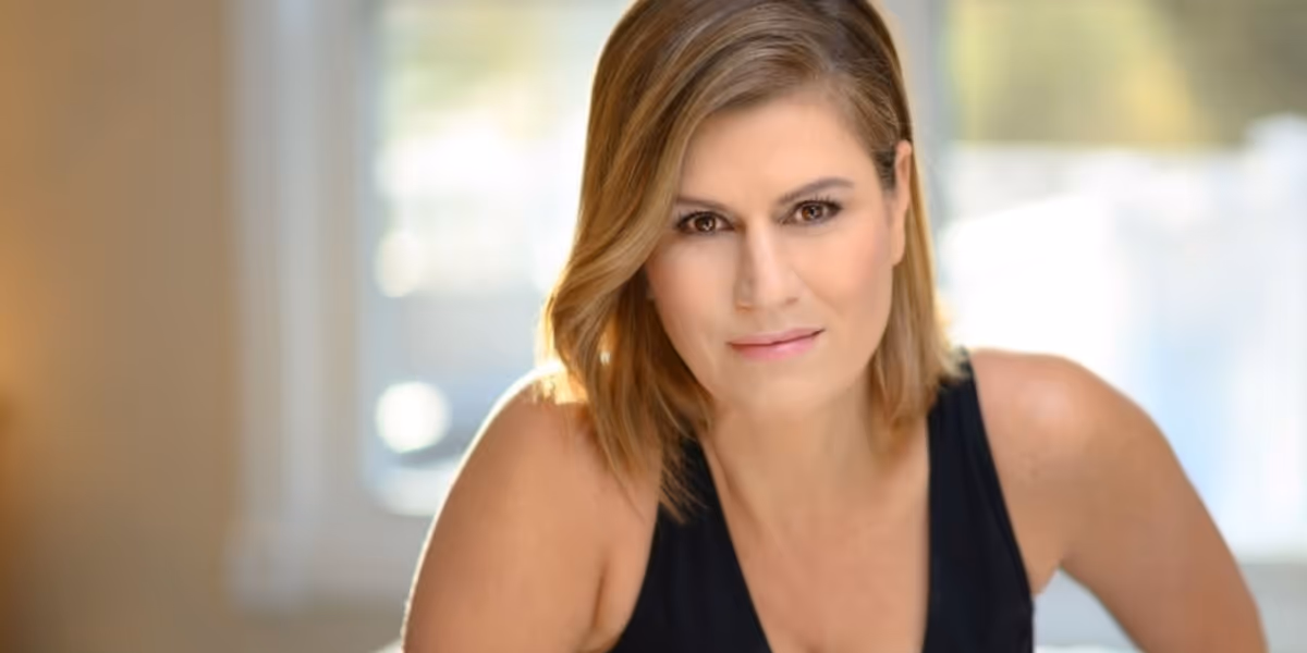 Kerri Louise Will Headline Comedy Night At Samuel Slater's Next Month