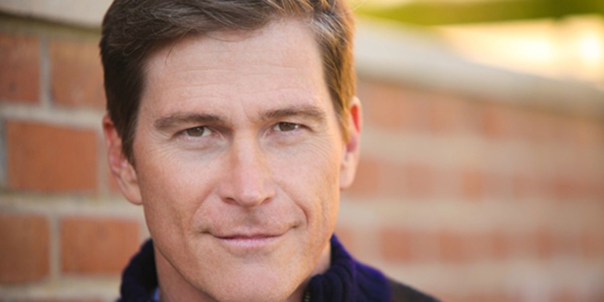Arizona's Hank Stratton Named Carson School Director