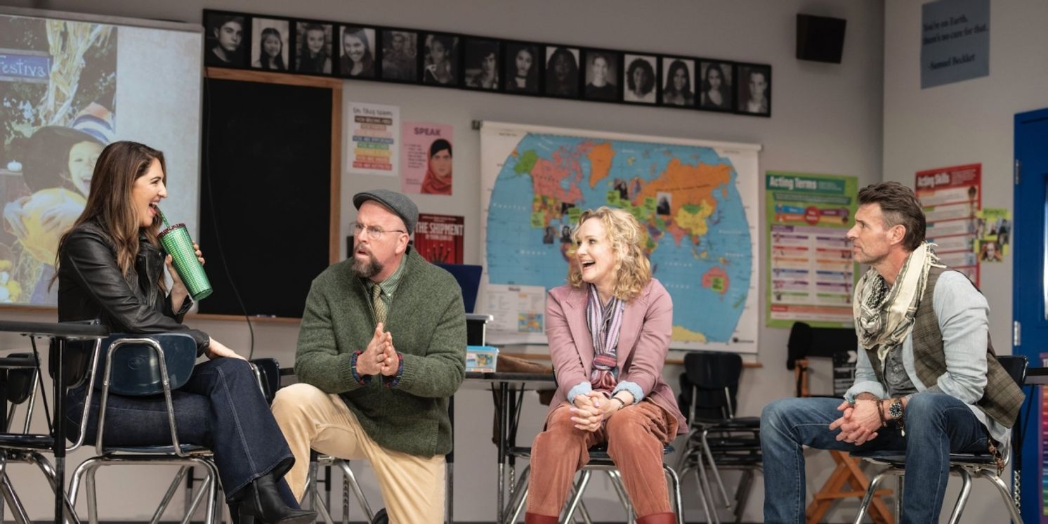 THE THANKSGIVING PLAY Extends One Week On Broadway  Image