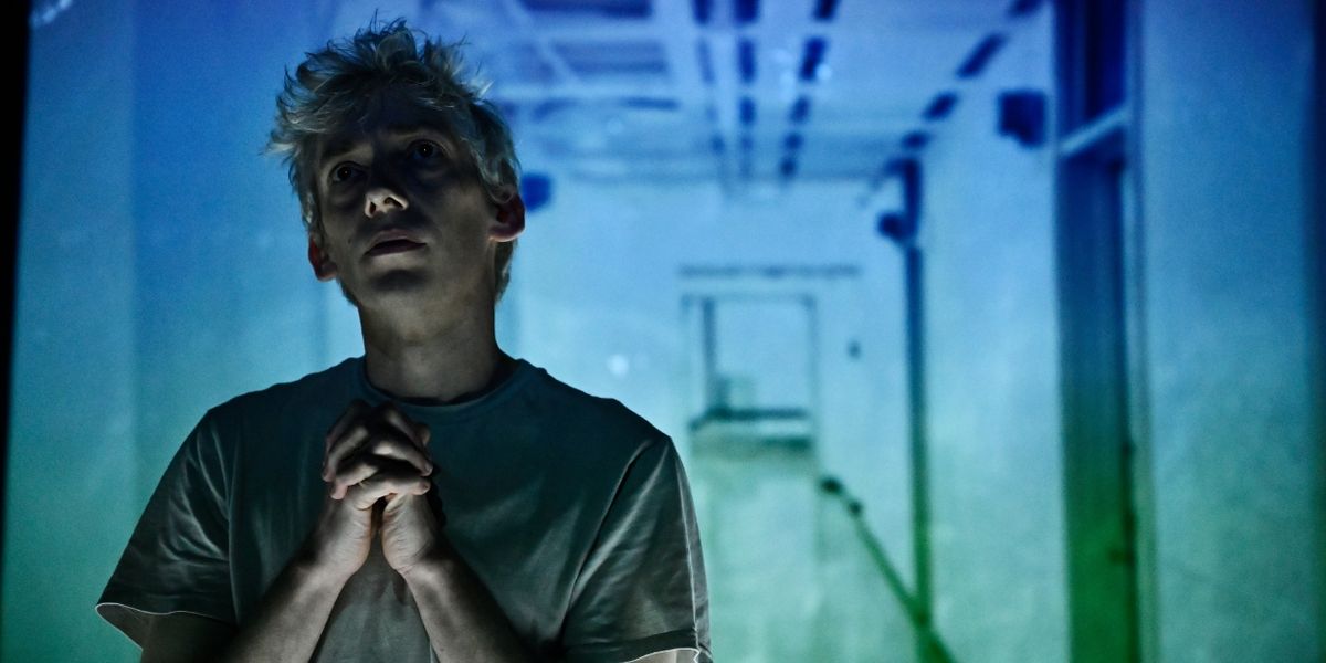Review: THE MESSIAH COMPLEX, VAULT Festival